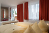 Bild 2 - Hotel NORA GbR - Doppelzimmer - Doppelzimmer mit Dusche und WC